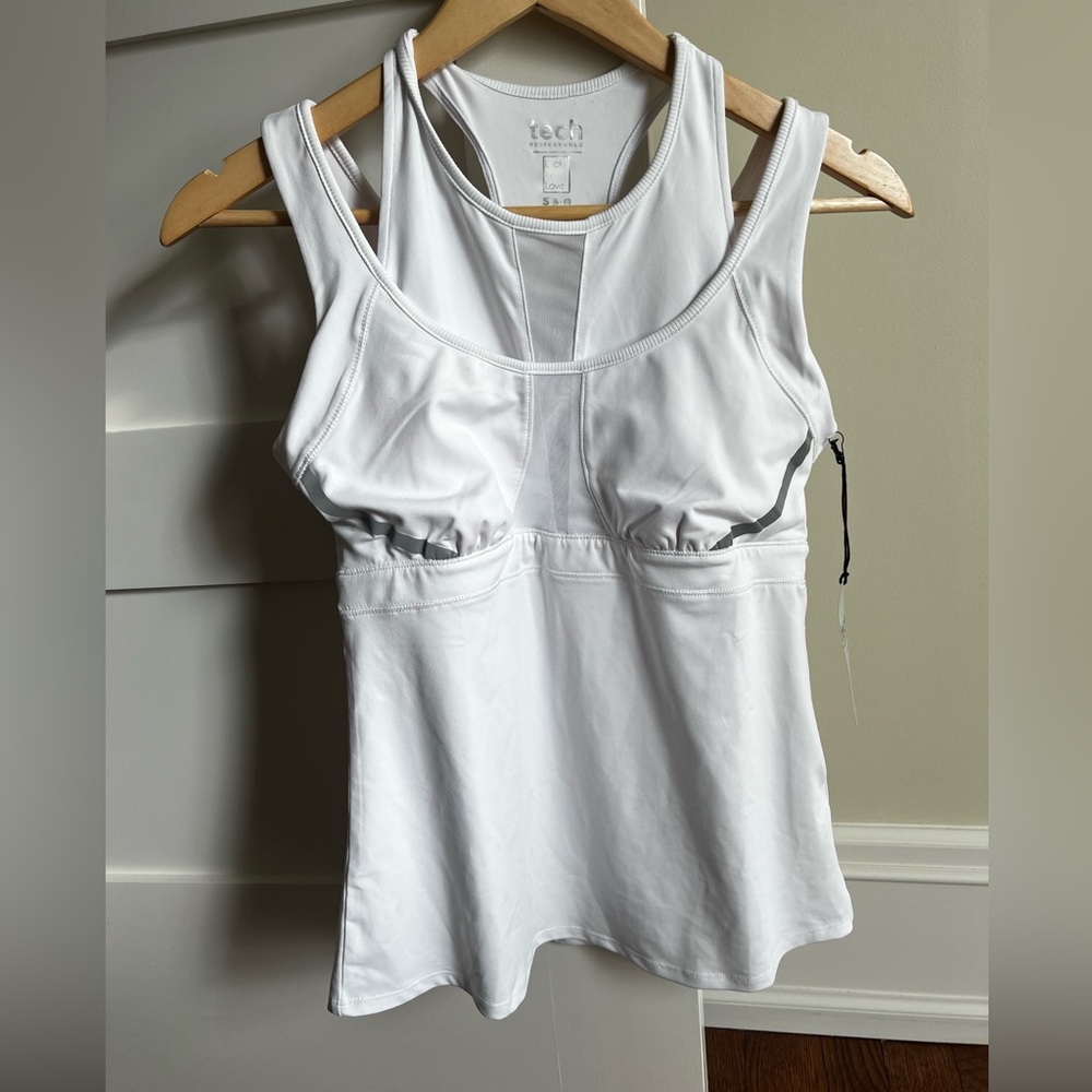 NWT LUCKY IN LOVE TECH PERFORMANCE Tank Top Tennis Quick Dry Moisture Wicking S